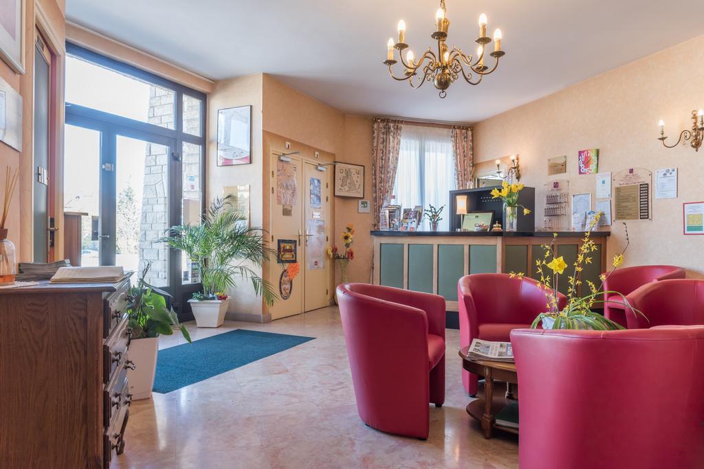 Hotel Bristol Châlons-en-Champagne Dış mekan fotoğraf