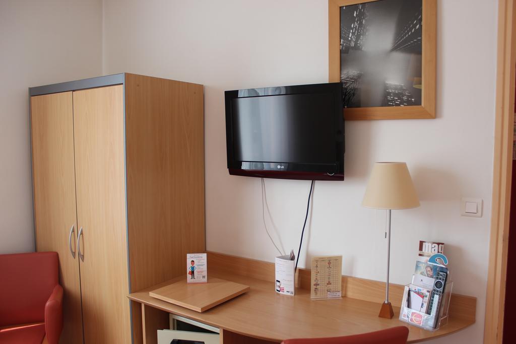 Hotel Bristol Châlons-en-Champagne Dış mekan fotoğraf
