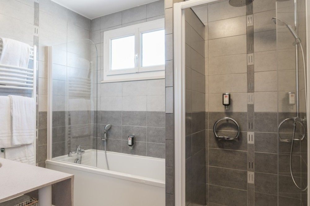 Hotel Bristol Châlons-en-Champagne Dış mekan fotoğraf