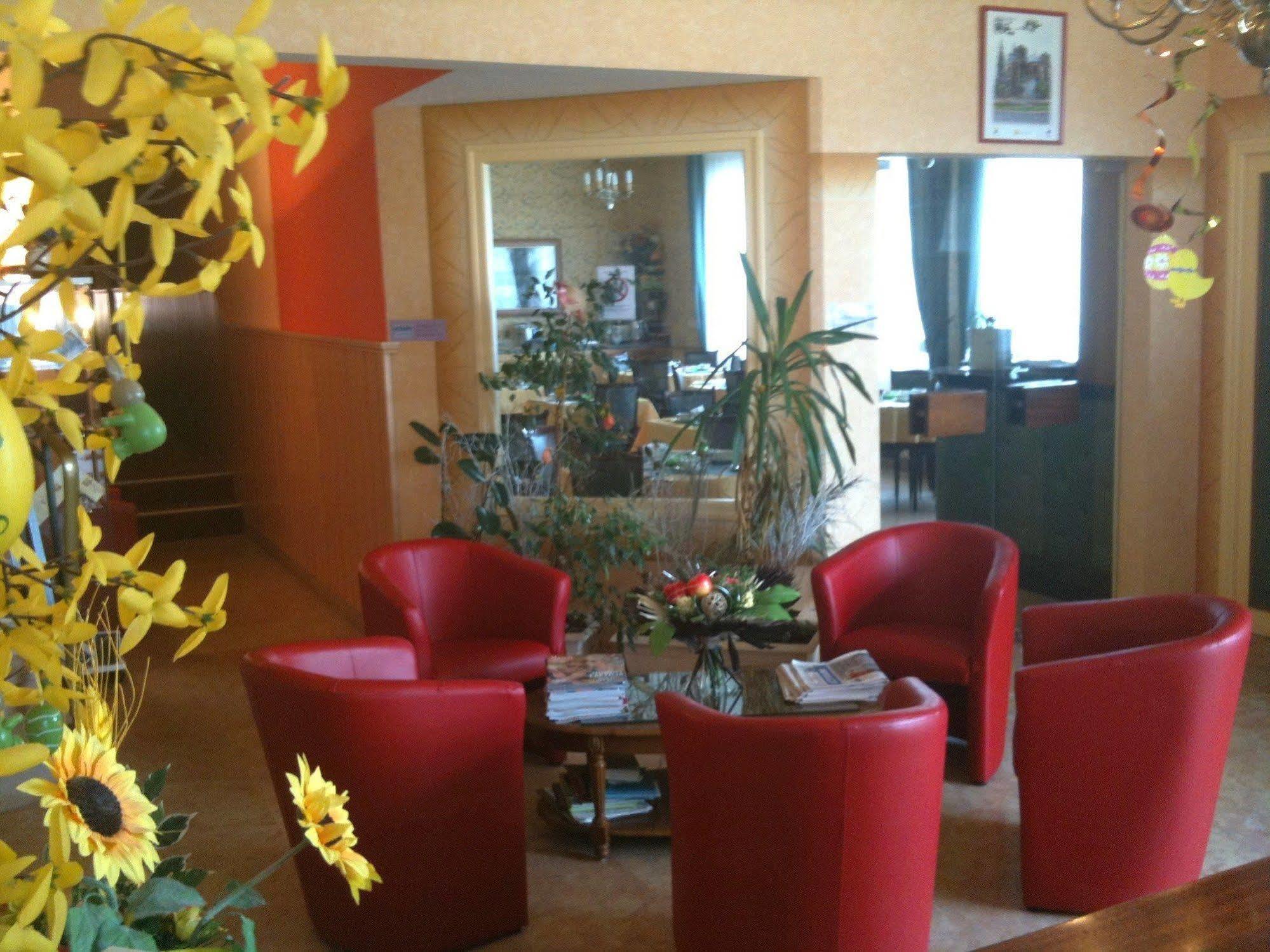 Hotel Bristol Châlons-en-Champagne Dış mekan fotoğraf