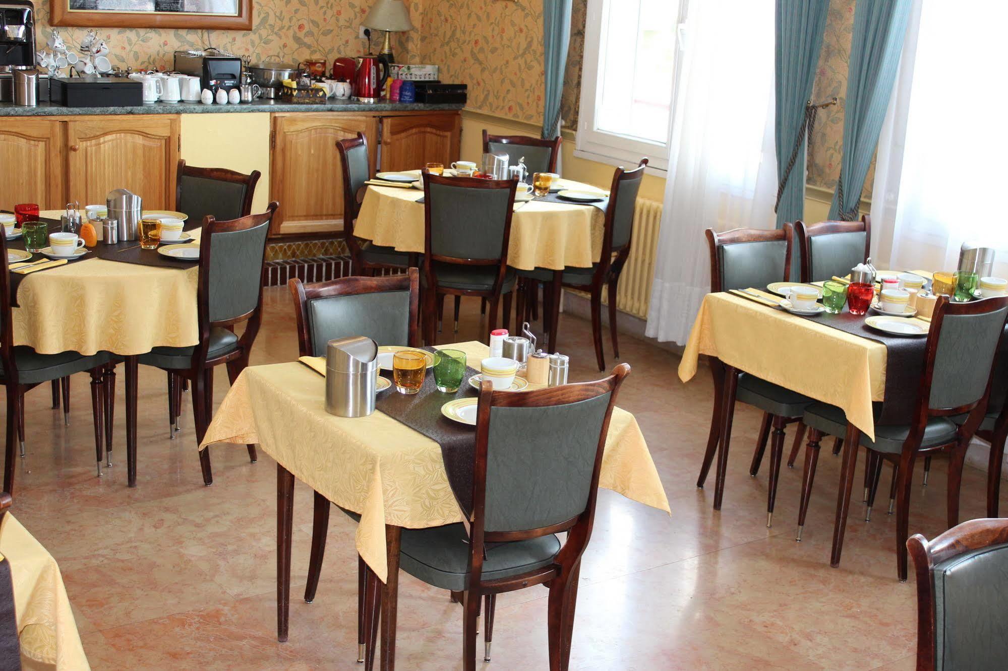 Hotel Bristol Châlons-en-Champagne Dış mekan fotoğraf